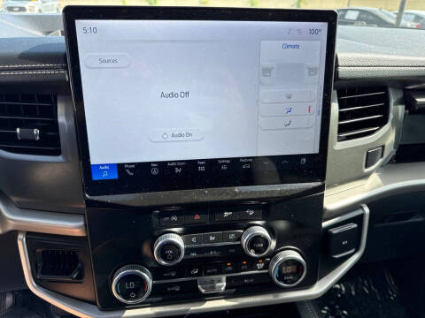 2024 Ford Expedition MAX XLT