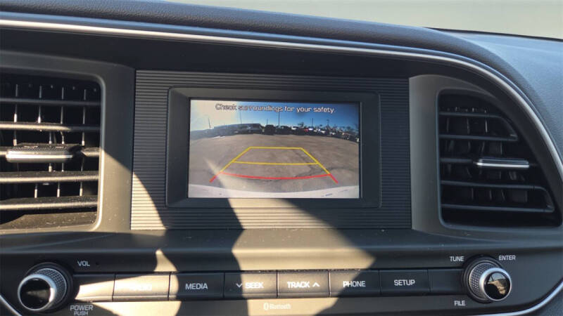 2019 Hyundai Elantra