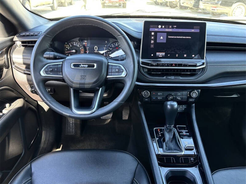 2023 Jeep Compass Altitude