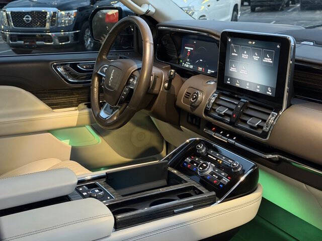 2020 Lincoln Navigator L Black Label