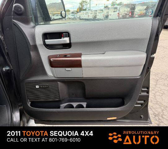 2011 Toyota Sequoia Platinum