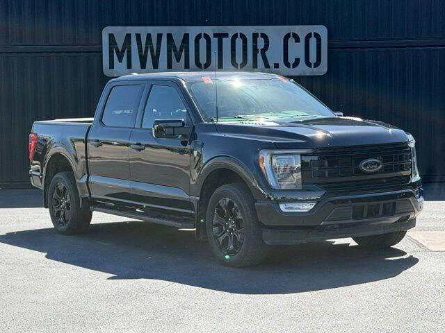 2023 Ford F-150 Lariat 4x4 SuperCrew 145 in's photo