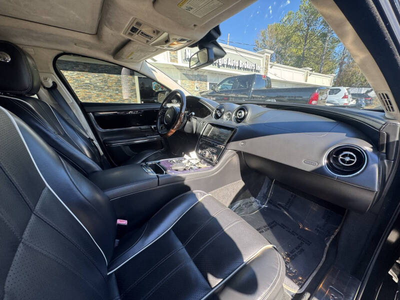 2014 Jaguar XJL Portfolio