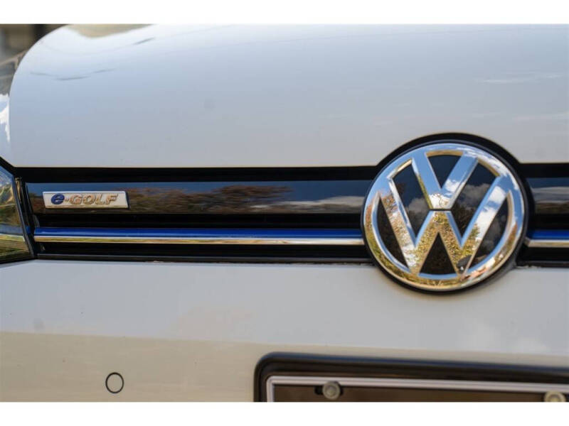 2017 Volkswagen e-Golf SEL Premium