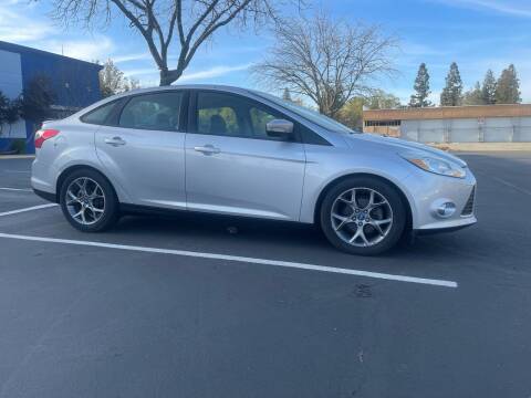 2013 Ford Focus for sale at AUTOBAHN MOTORWERKS in Sacramento CA