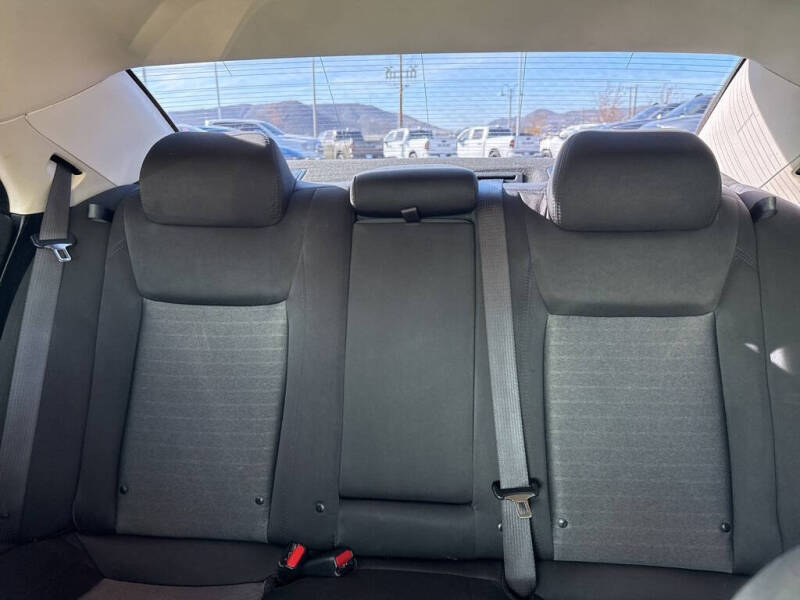 2022 Chrysler 300 Touring