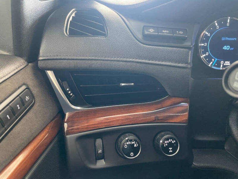 2018 Cadillac Escalade ESV Luxury