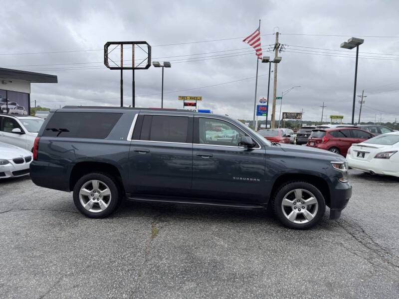 2020 Chevrolet Suburban LT