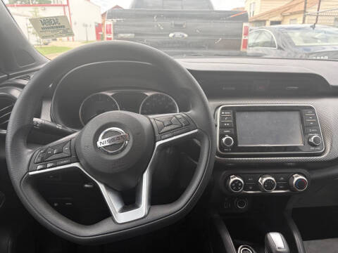 2020 Nissan Kicks S