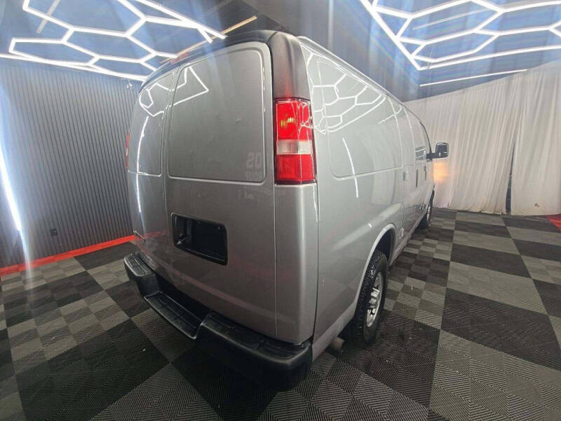 2020 Chevrolet Express 2500