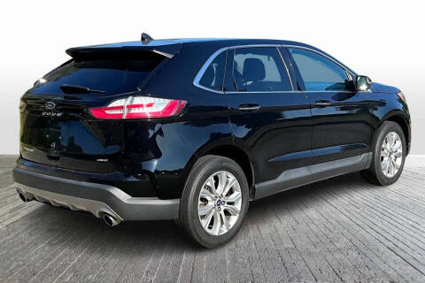 2021 Ford Edge Titanium