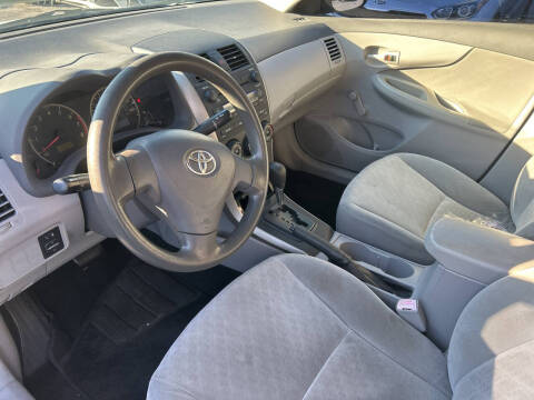 2009 Toyota Corolla LE