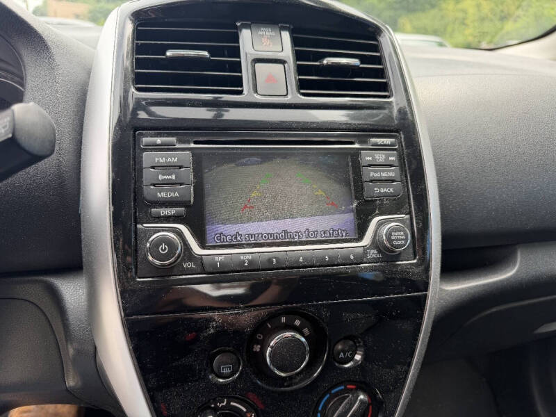 2017 Nissan Versa Note SV