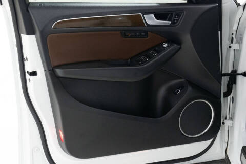 2017 Audi Q5 2.0T quattro Premium Plus