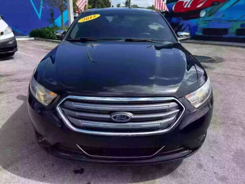 2015 Ford Taurus Limited