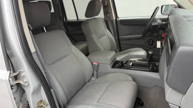 2006 Jeep Commander