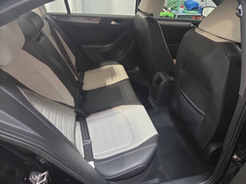 2016 Volkswagen Jetta 1.8T Sport