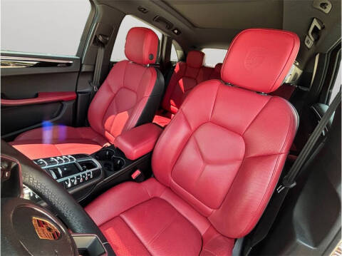 2018 Porsche Macan GTS