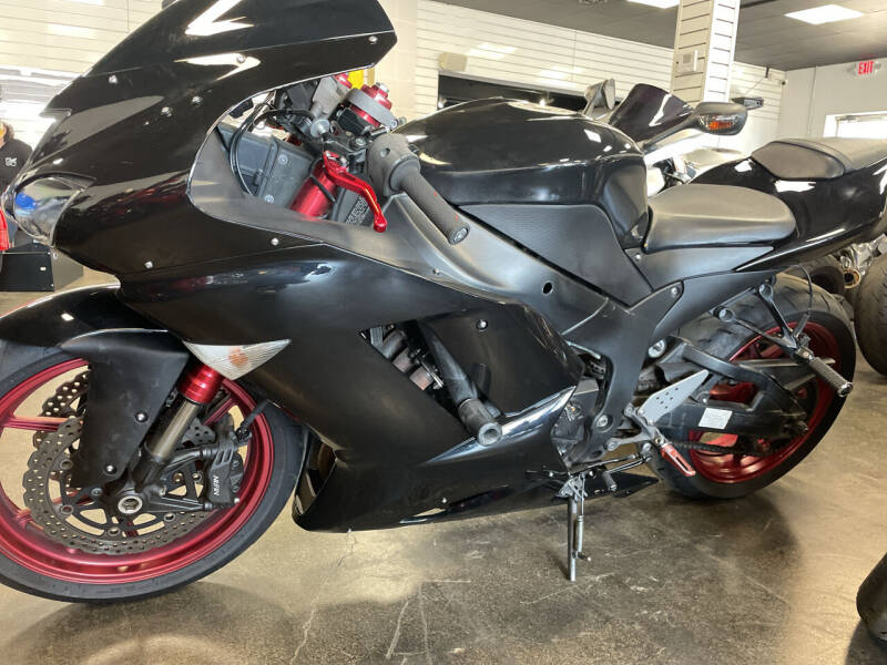 2007 Kawasaki Ninja ZX-6R for sale at 330 Motorsports in Youngstown OH