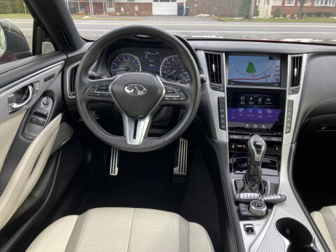 2017 Infiniti Q60 Red Sport 400