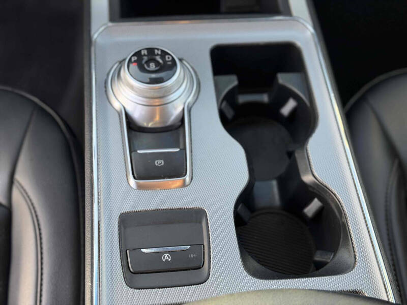 2021 Ford Edge