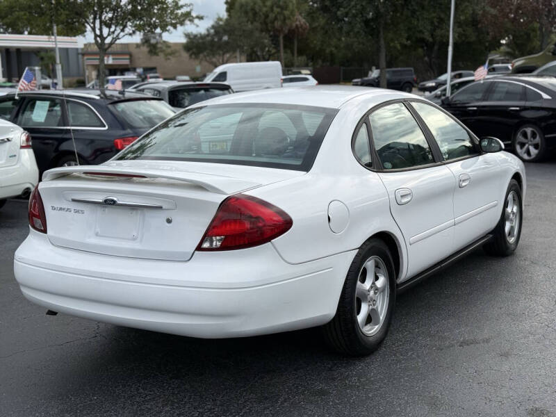 2003 Ford Taurus SES