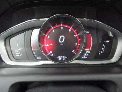 2017 Volvo XC60 T6 Dynamic