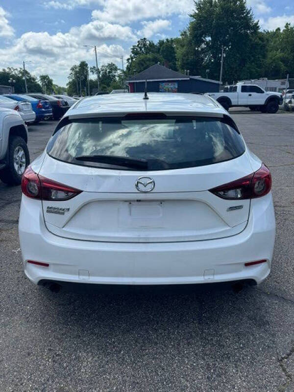 2017 Mazda MAZDA3 Touring