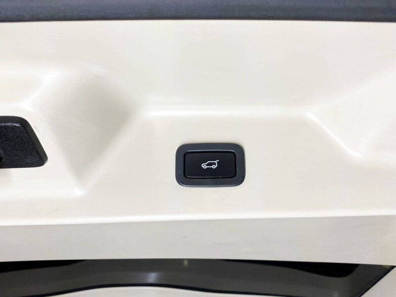 2018 Land Rover Range Rover HSE