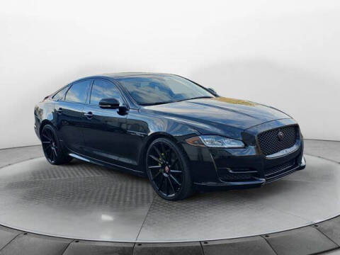 2017 Jaguar XJ R-Sport