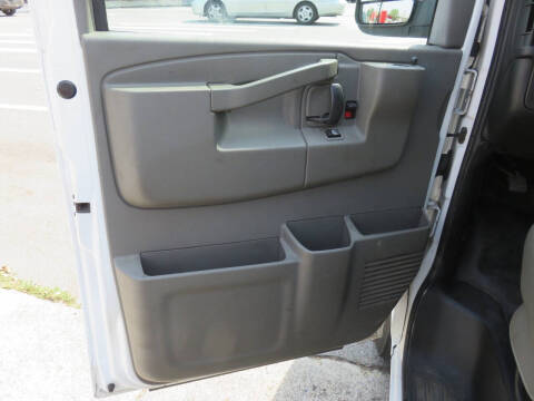 2019 Chevrolet Express 2500