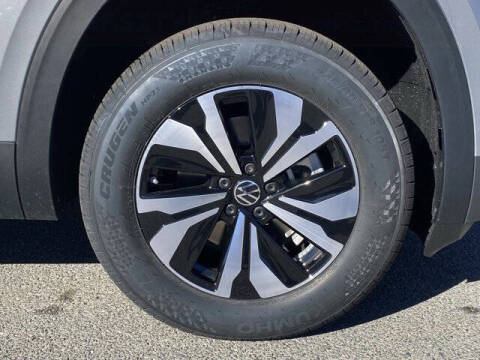 2026 Volkswagen Atlas Cross Sport SE 4Motion