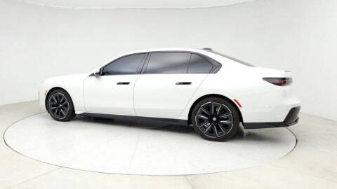 2023 BMW 7 Series 740i