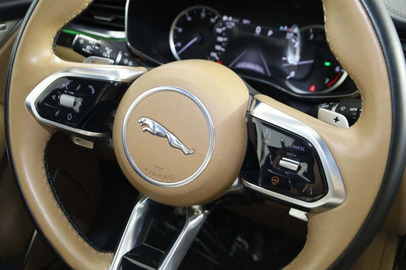 2023 Jaguar F-PACE P250 S