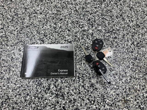 2025 Chevrolet Express 3500