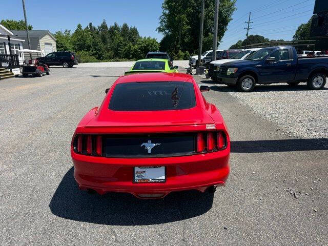 2016 Ford Mustang V6