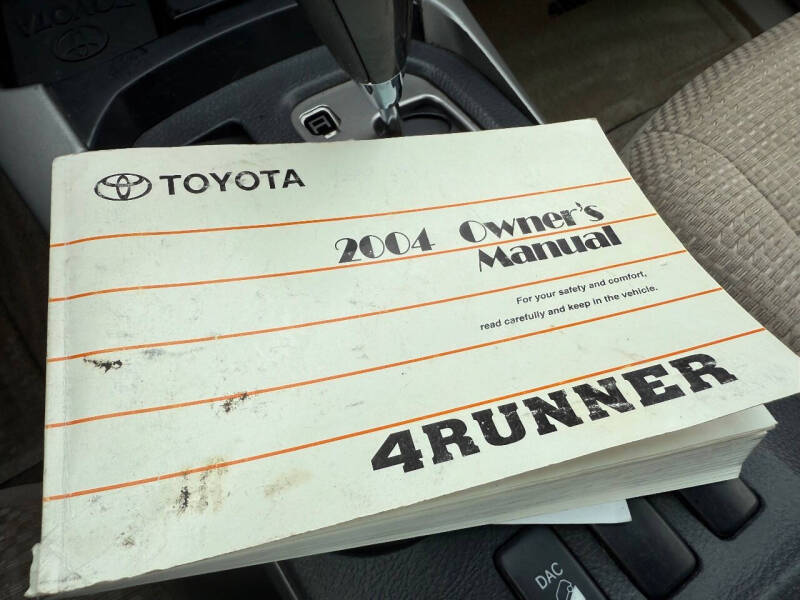 2004 Toyota 4Runner SR5