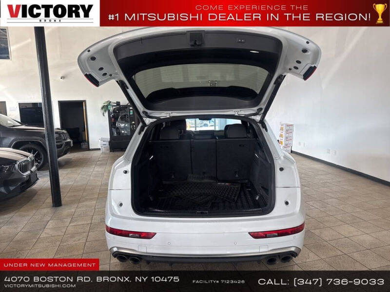 2022 Audi SQ5 3.0T quattro Premium Plus