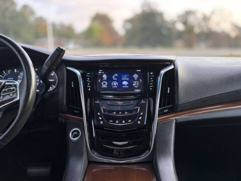 2018 Cadillac Escalade Premium Luxury