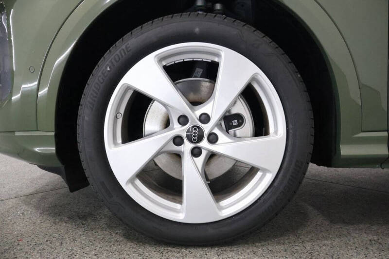 2025 Audi Q5 quattro Prestige TFSI