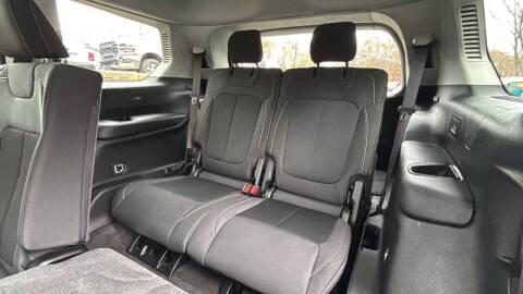 2021 Jeep Grand Cherokee L Laredo