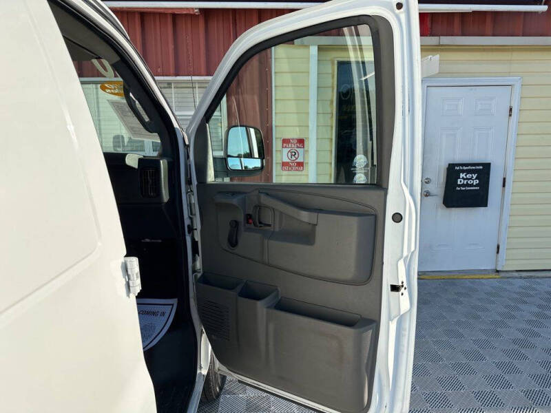 2020 Chevrolet Express 2500