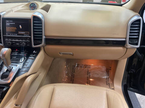 2012 Porsche Cayenne Tiptronic