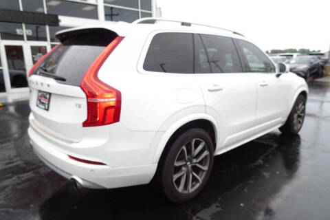 2019 Volvo XC90 T5 Momentum