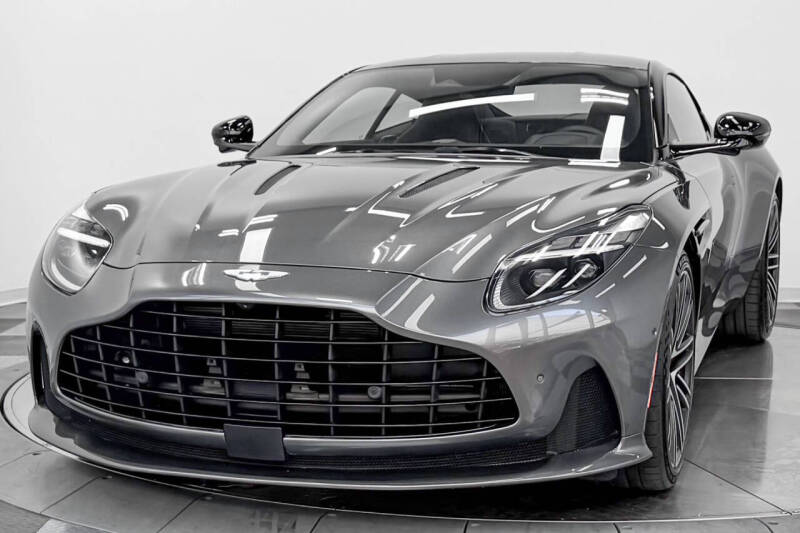 2024 Aston Martin DB12 V8