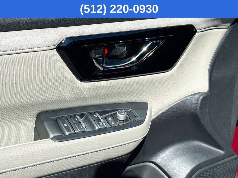 2025 Subaru Forester Limited Hybrid