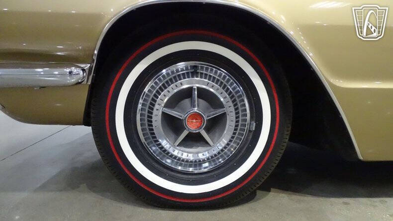 1966 Ford Thunderbird
