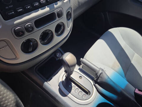 2005 Ford Escape XLT