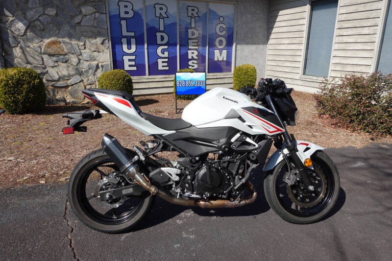 2022 Kawasaki Z400