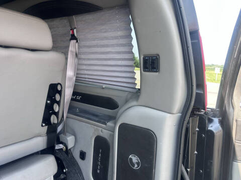 2016 GMC Savana 2500